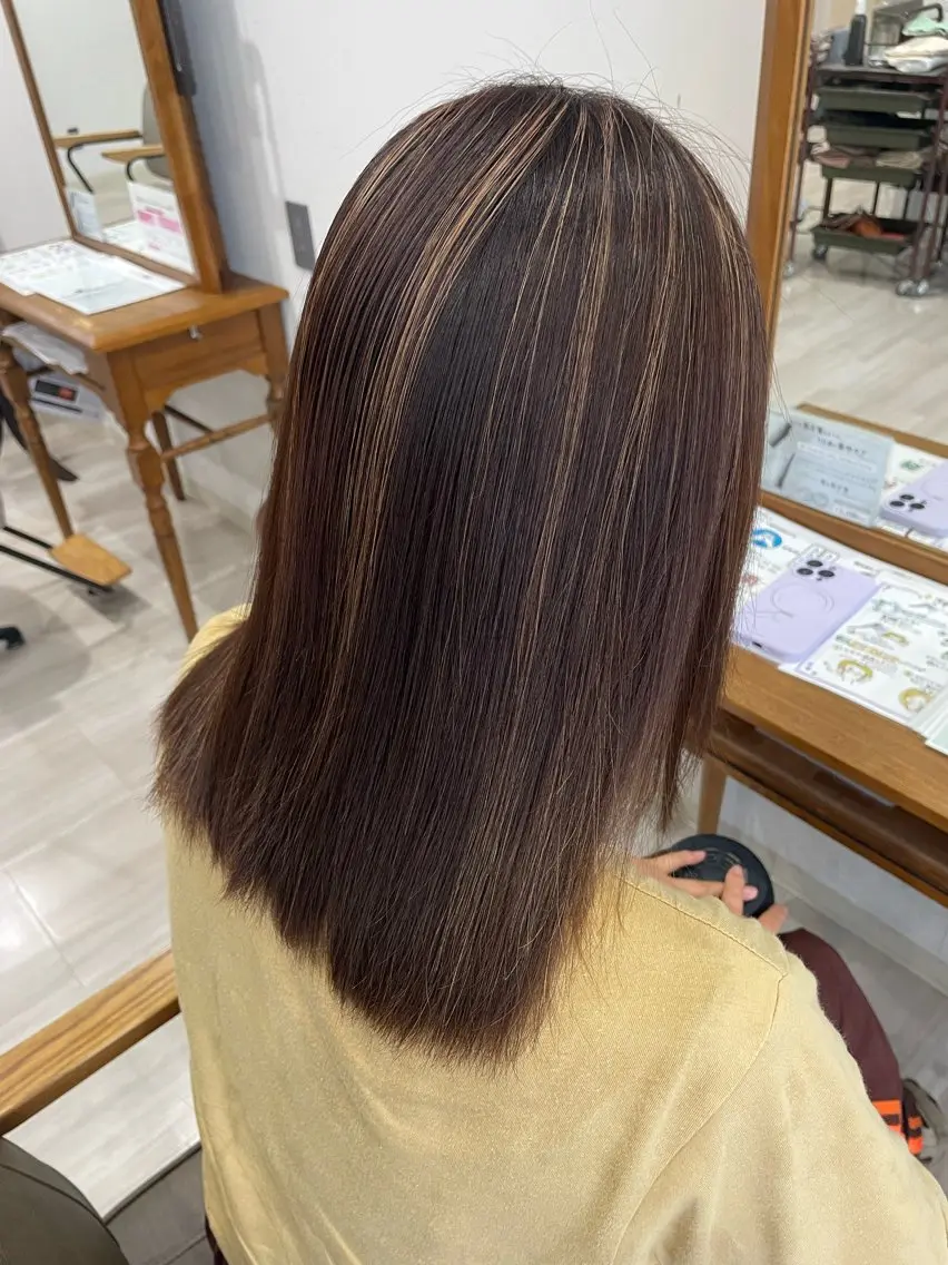 ミディアム カット ヘアカラー トリートメント 🌷岸 麻衣🌷のヘアスタイル