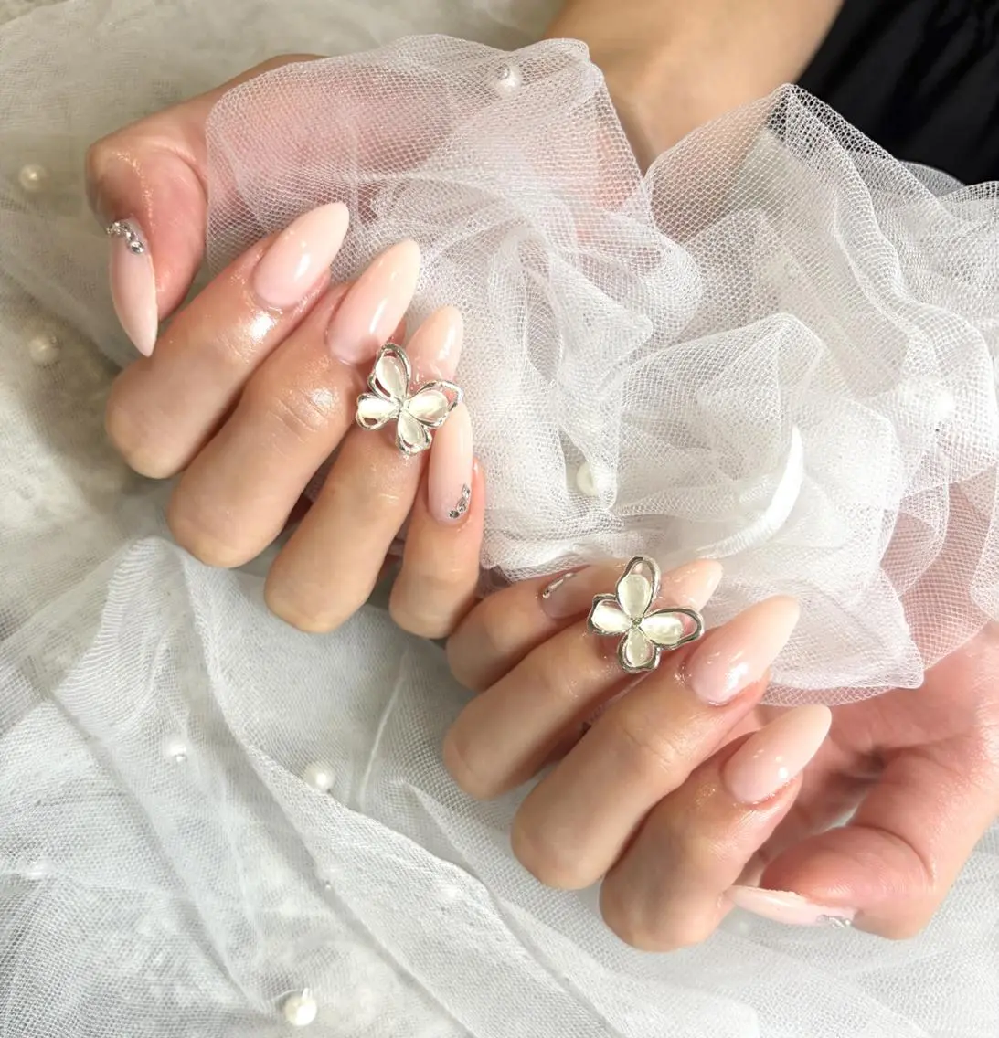 ネイル le'a -レア-のネイルデザイン