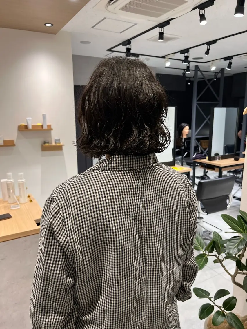ミディアム パーマ ミディアムパーマ ボブ ニュアンスパーマ ブリーチ/縮毛矯正 ❤️‍🔥シンノスケのヘアスタイル