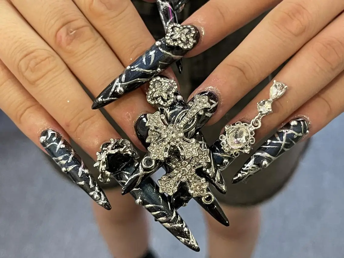 ネイル 長さ出し フレンチネイル ジェルネイル ガラスフレンチ 韓国ネイル ハンドネイル YUNA Belle Nail 池袋のネイルデザイン