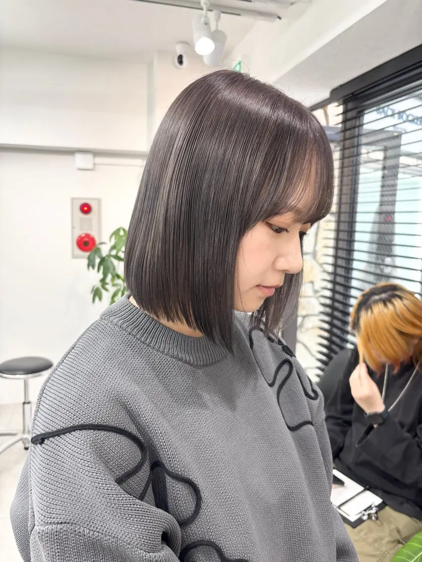 ミディアム カラー ヘアカラー ハイトーンカラー 🦋yuri🦋のヘアスタイル