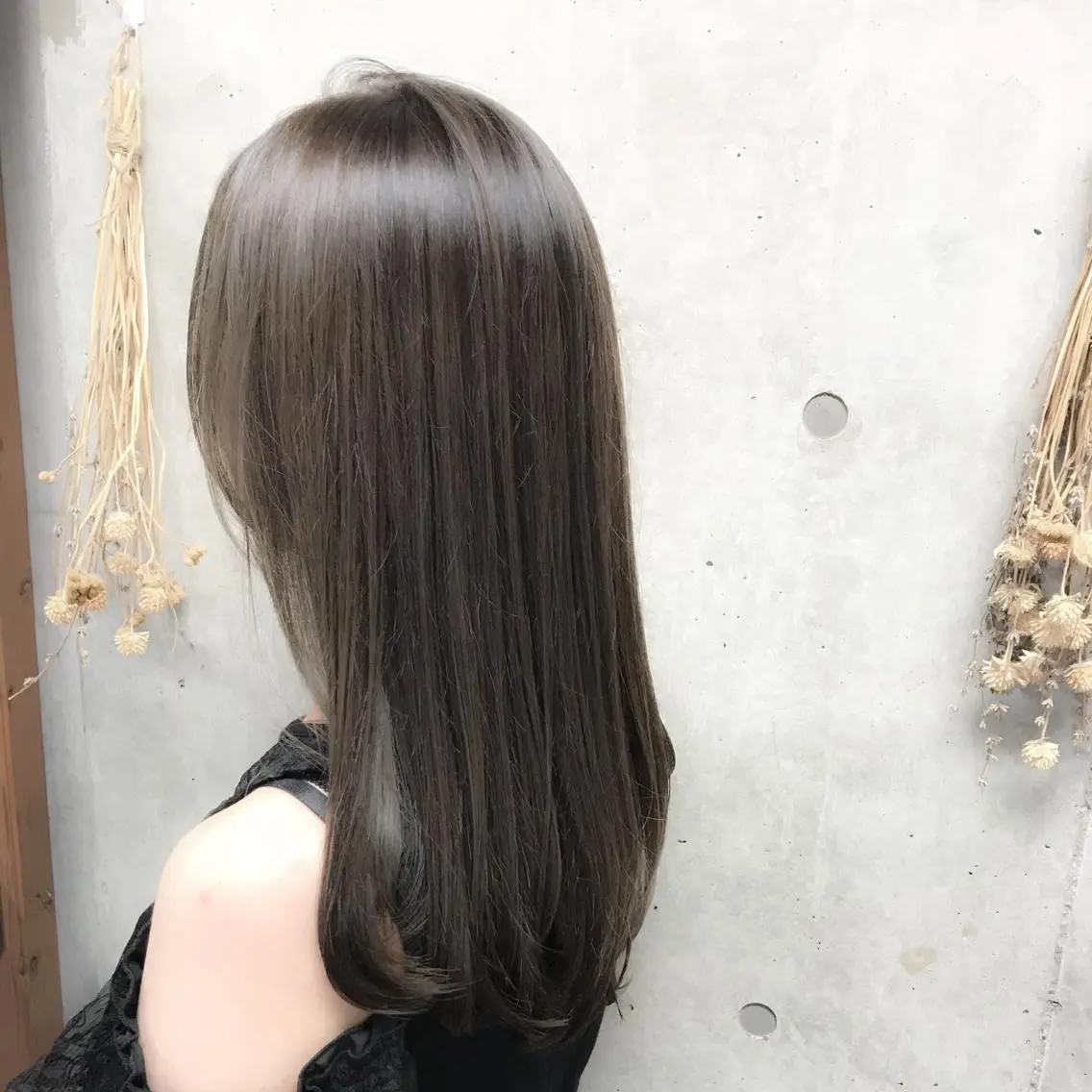 ロング カラー ブラウンカラー イルミナカラー オリーブブラウン ヘアカラー トリートメント 酸性縮毛矯正 店長浅野太郎のヘアスタイル