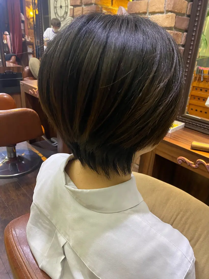 ショート ショートヘア DOLCE尾亦 花織のヘアスタイル