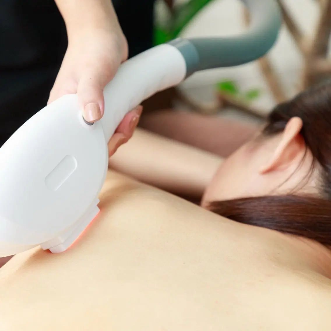 🌟【5月限定】 🌟超お得‼️🉐📣　最新機器で全身ツルスベ👶🏻全身脱毛【顔・VIO込み】🧖‍♀️✨の写真