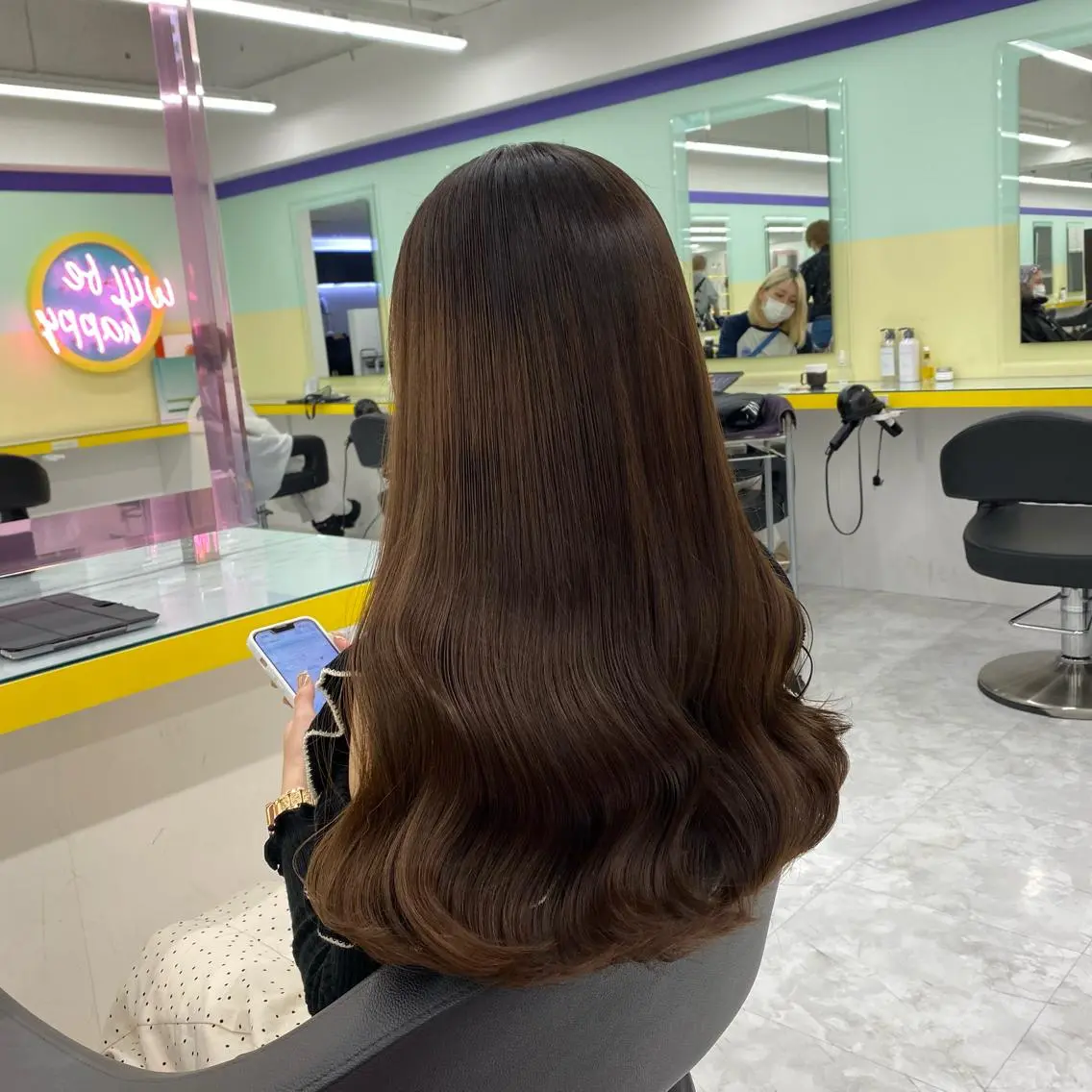 セミロング カラー ヘアアレンジ ヘアカラー トリートメント mai🍑暖色カラー /レイヤー💖のヘアスタイル