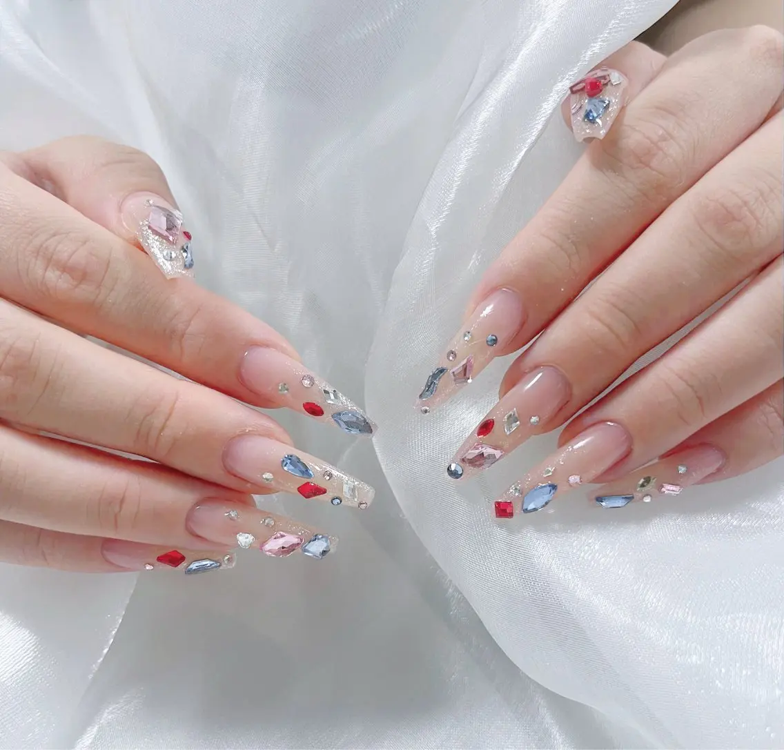 ネイル オーロラネイル クリアネイル フラッシュネイル ジェルネイル グラデーション ハンドネイル Amee Nail Salonのネイルデザイン