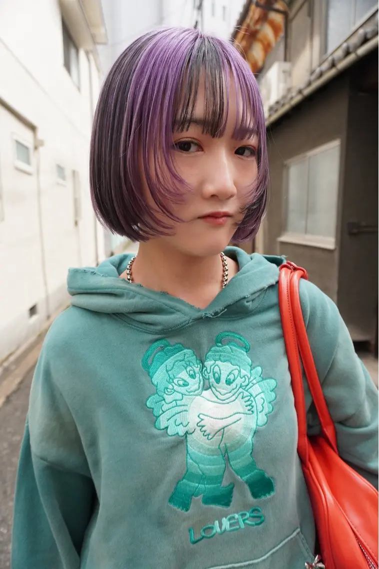 ショート カラー パーマ ヘアアレンジ デザインカラー/ボブ ブリーチカラー/ユリのヘアスタイル