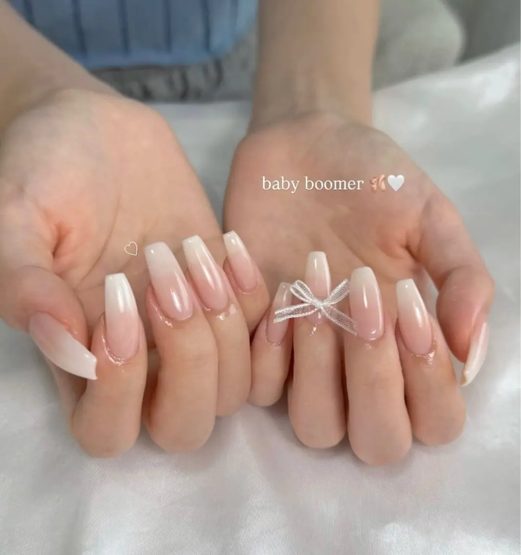 ネイル グラデーション 韓国ネイル リボン ハンドネイル BERA NAILSのネイルデザイン