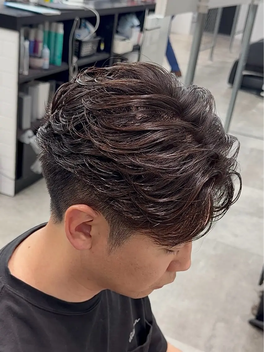 パーマ メンズ フェザーパーマ メンズパーマ 【OVARL】武田 まなみのヘアスタイル