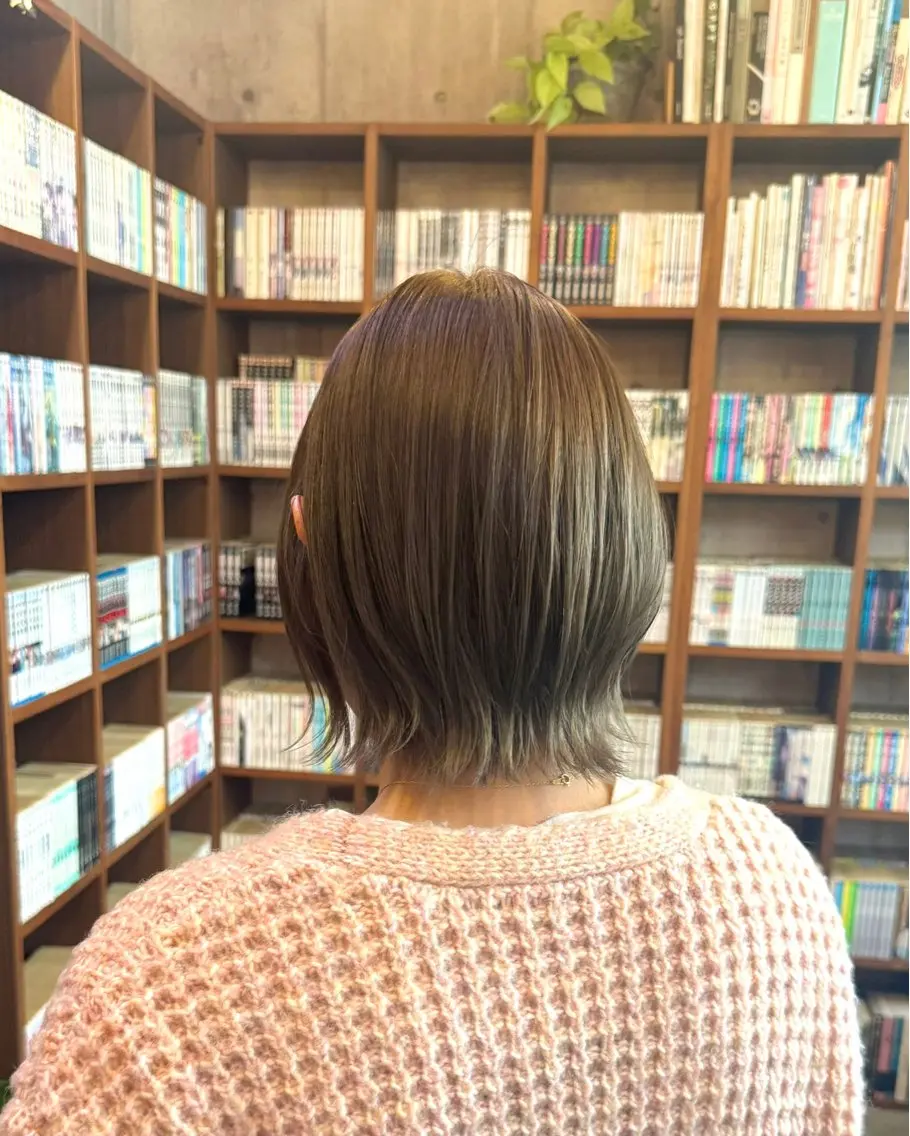ショート カラー ベージュカラー オリーブベージュ カット ヘアカラー トリートメント ナチュラル特化 naoki.のヘアスタイル