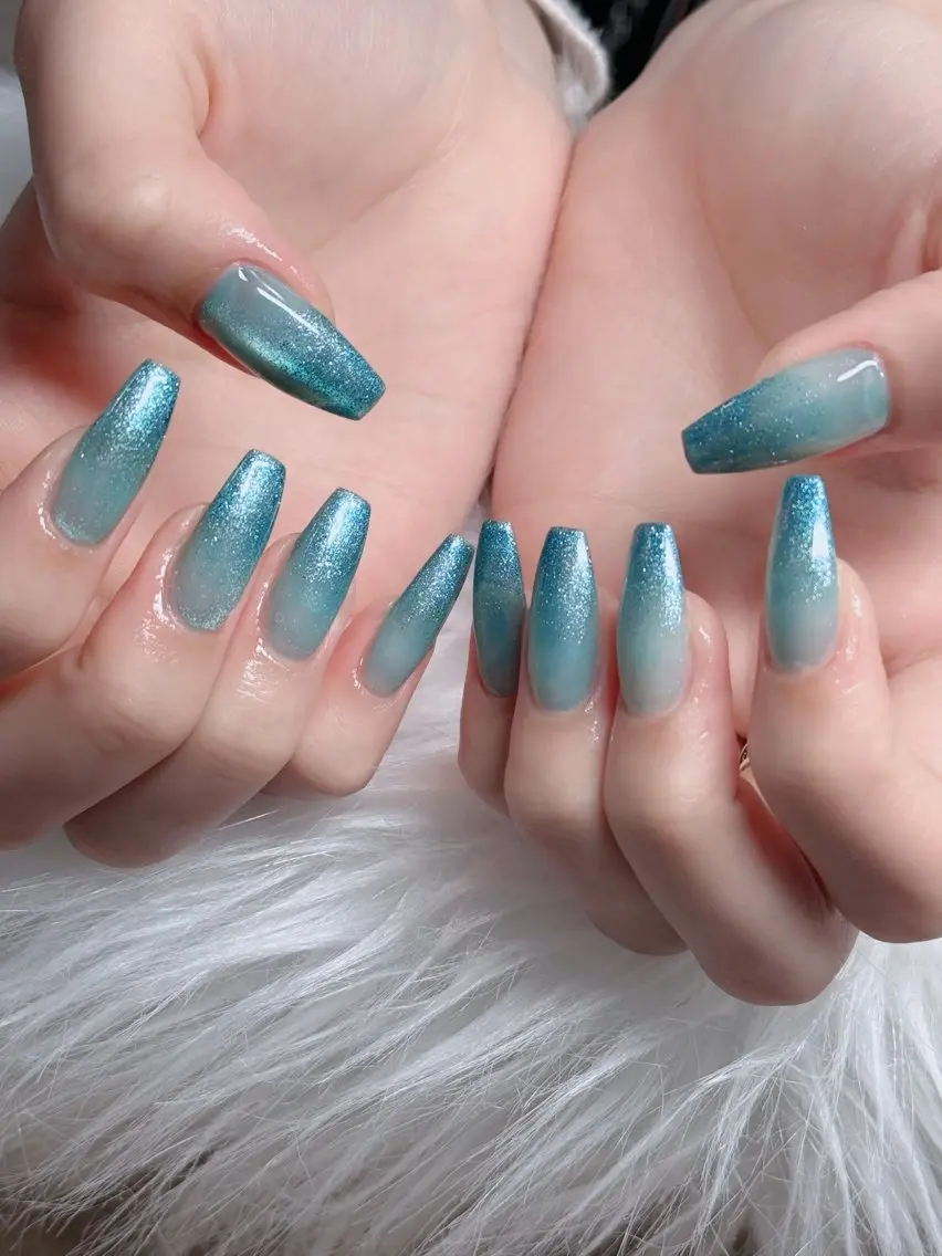 ネイル フレンチネイル ジェルネイル ガラスフレンチ ハロウィン ハート H.baby Nail Salonのネイルデザイン