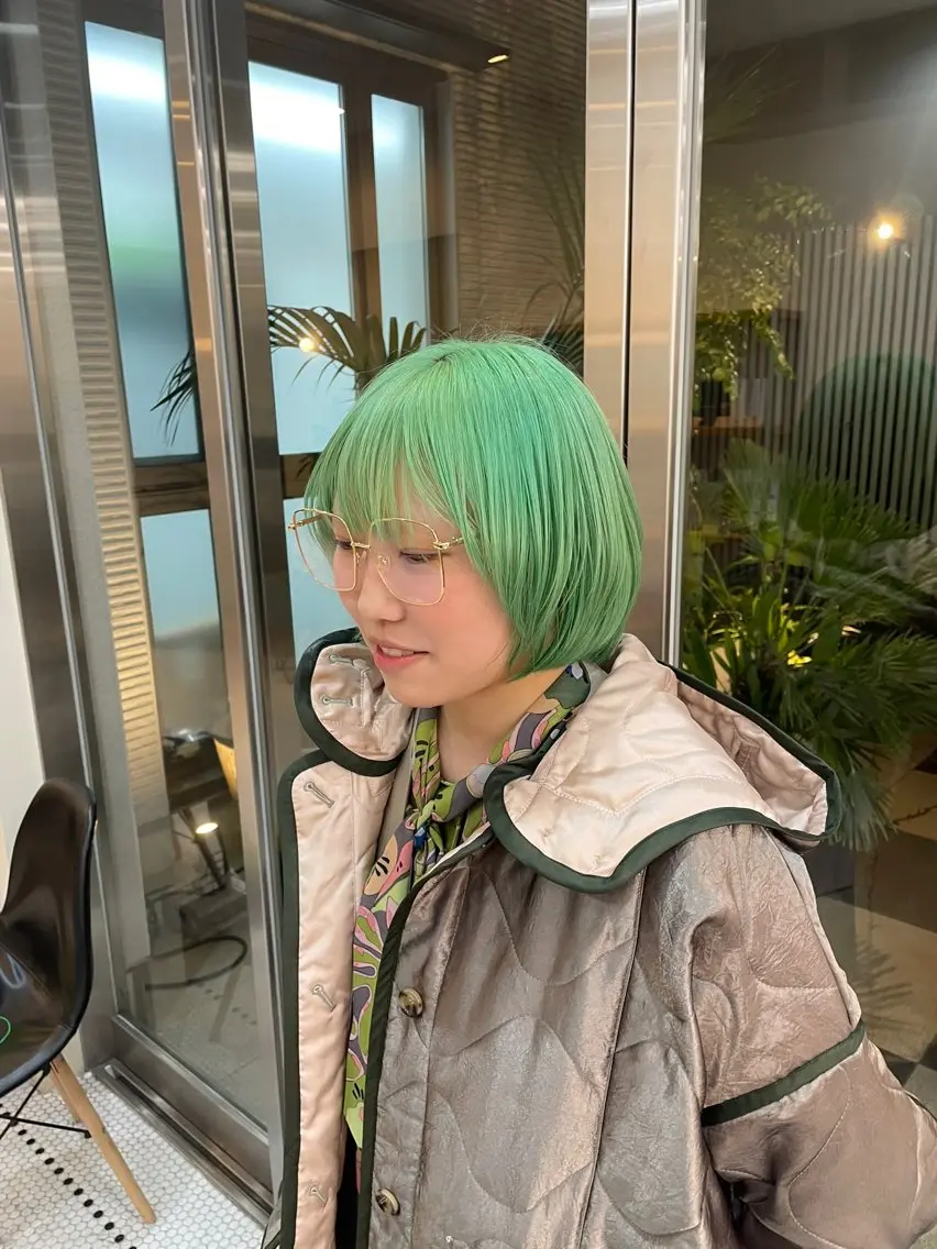 ショート レイヤーカット 🌱 はるかのヘアスタイル