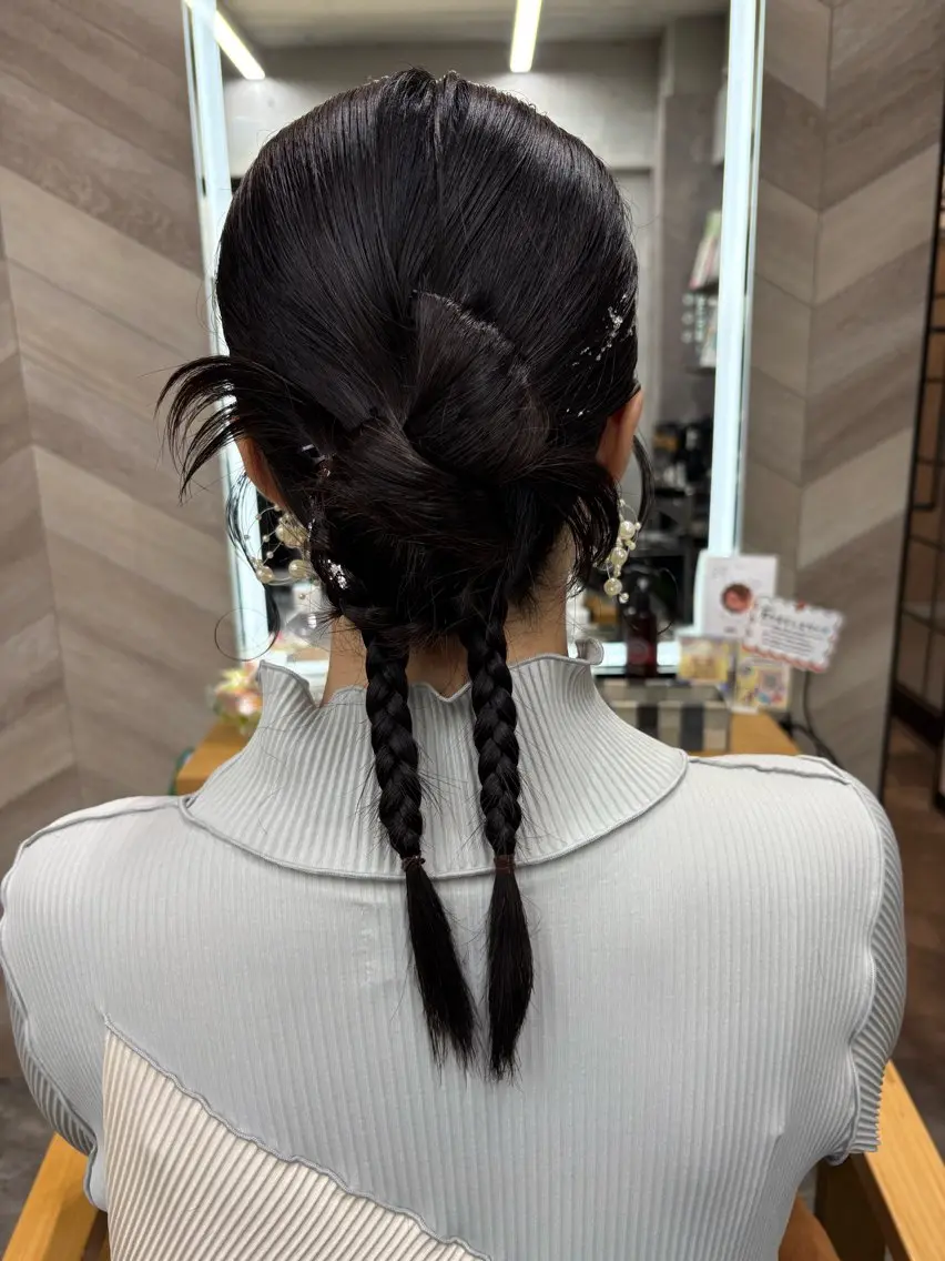 セミロング ヘアアレンジ ヘアセット SHANTi 飯塚 ヘアセット/髪質改善のヘアスタイル