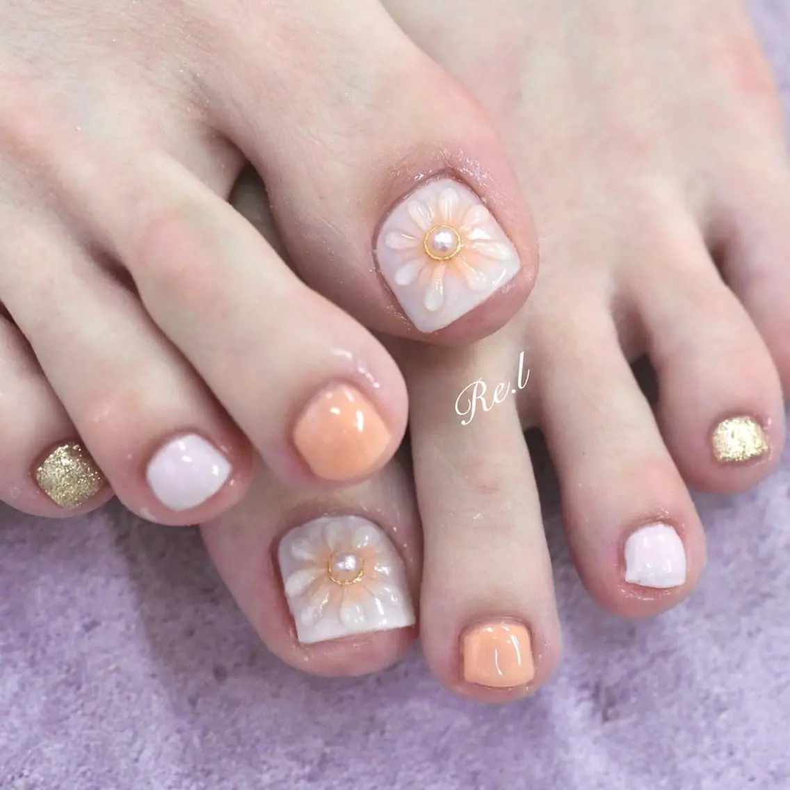 ネイル フラワーネイル フットネイル ぷっくりネイル モチの良さ◉ フィルインネイル♡のネイルデザイン