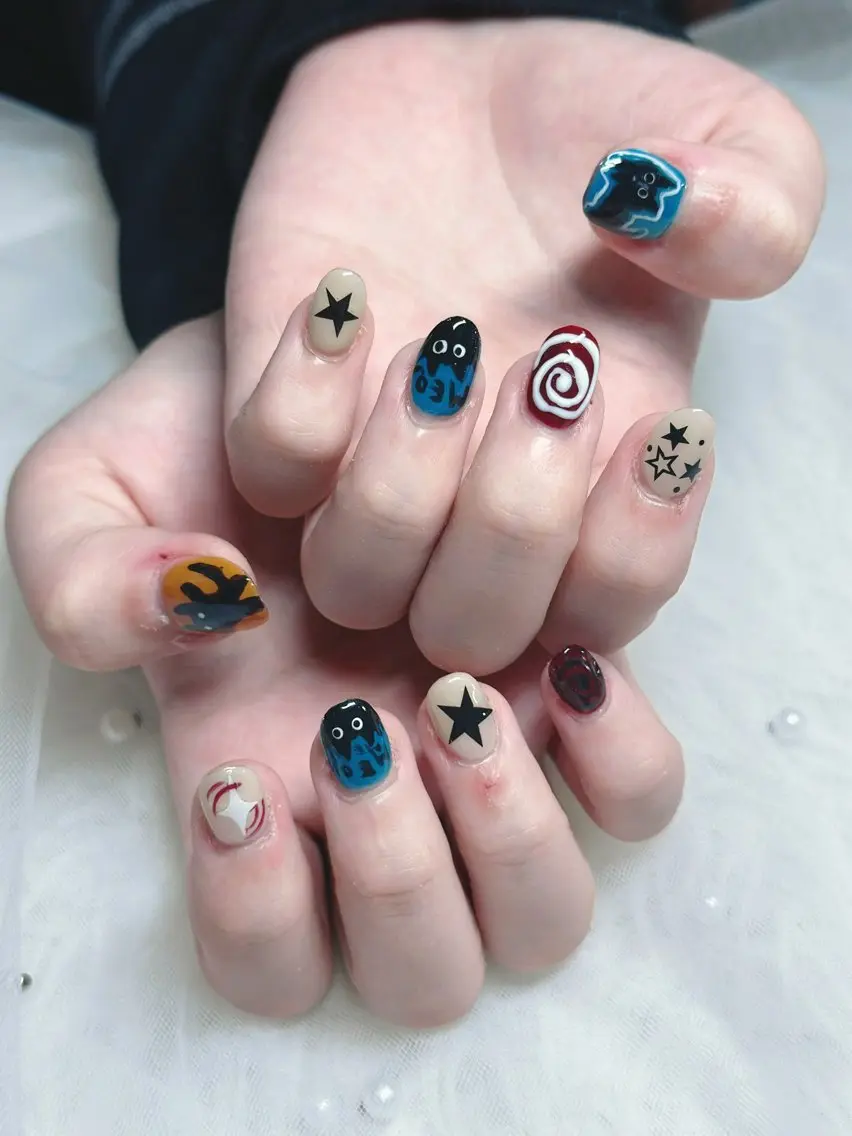 ネイル チークネイル フレンチネイル キラキラネイル 韓国ネイル マグネットネイル ハンドネイル yuuna hbabynailのネイルデザイン