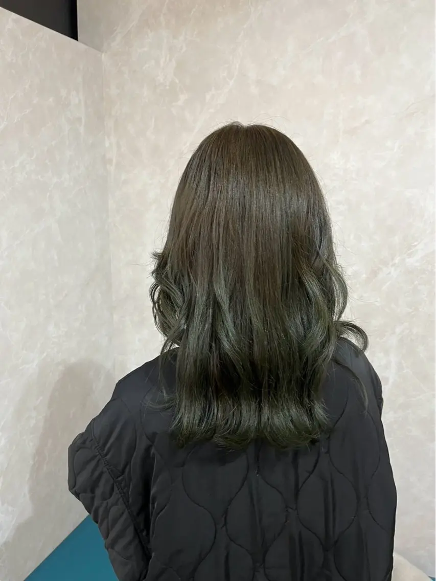セミロング カラー 近藤 叶大のヘアスタイル