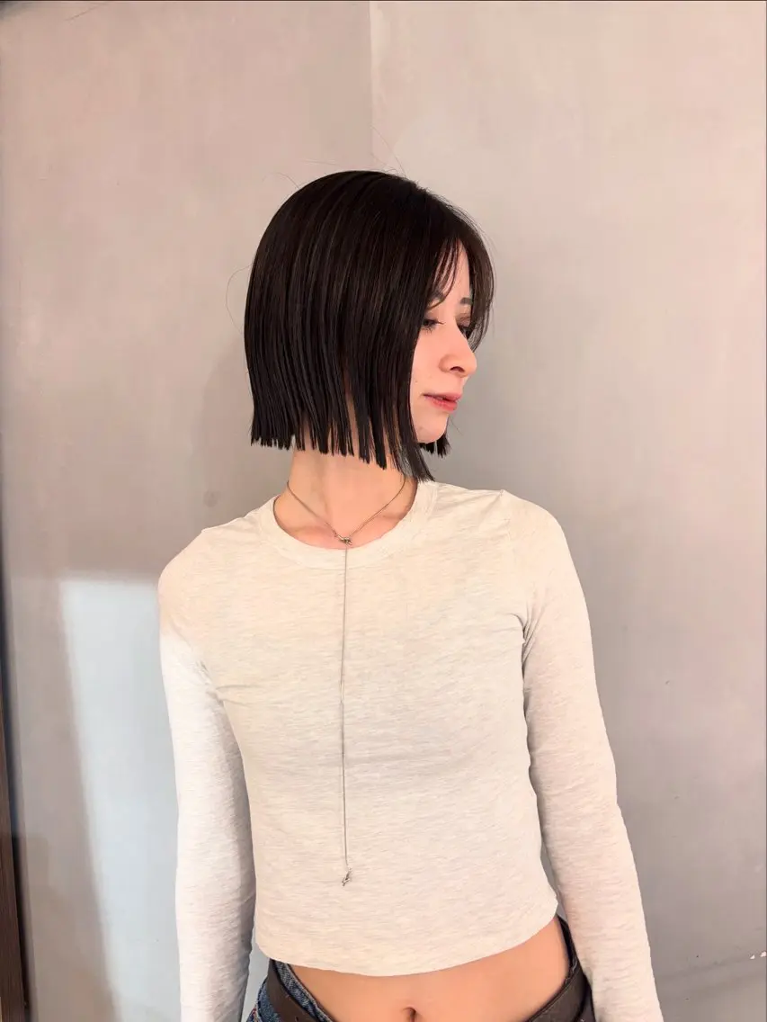 ショート 切りっぱなしボブ ボブ 山本 千尋のヘアスタイル