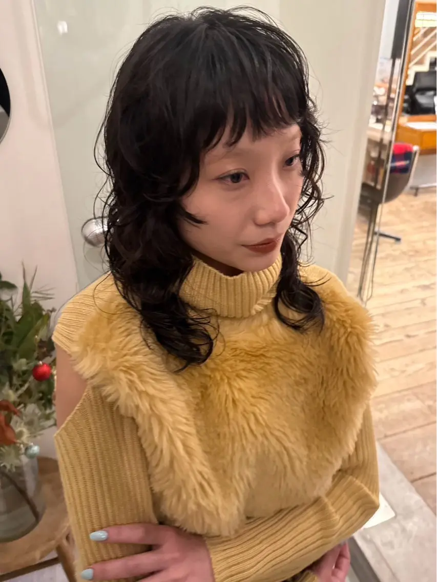 セミロング パーマ カット パーマ トリートメント ショートカットパー マ🫧kotoneのヘアスタイル