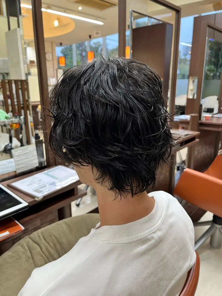 ミディアム パーマ メンズ ミディアムパーマ メンズパーマ ボブ スパイラルパーマ 🧊メンズ特化🧊 高木航希のヘアスタイル