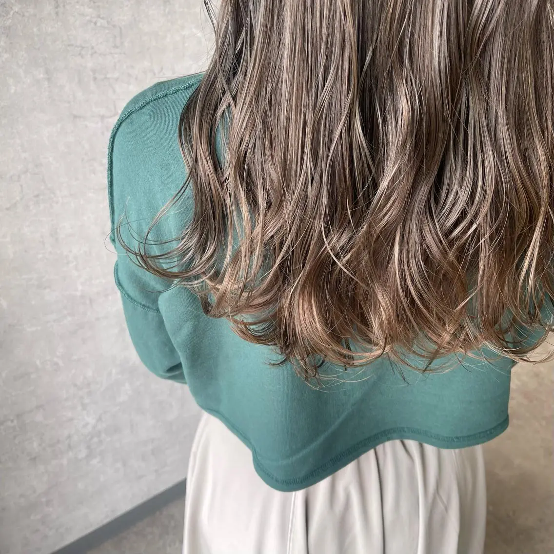 セミロング カラー ヘアアレンジ アッシュ ベージュカラー 🌻あいり merci.🌻のヘアスタイル