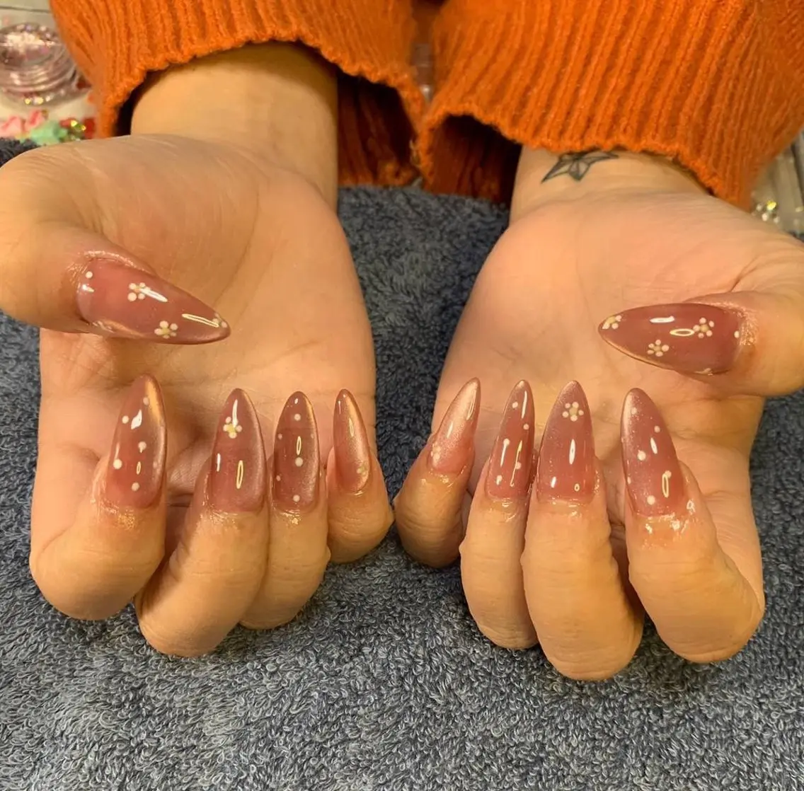 ネイル ハンドネイル フットネイル MHR nailのネイルデザイン
