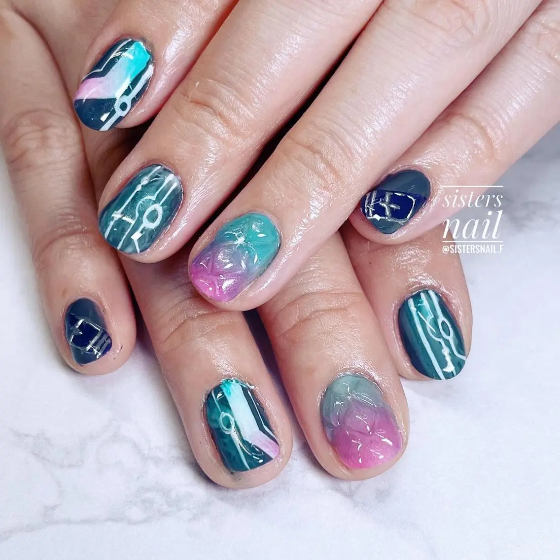 ネイル アートネイル sisters nail.fのネイルデザイン
