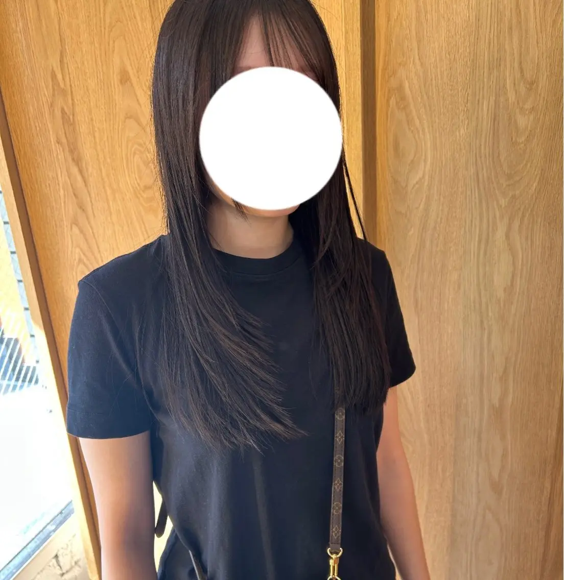 セミロング 顔まわりレイヤー 顔周りカット レイヤーカット 野村 拓海のヘアスタイル