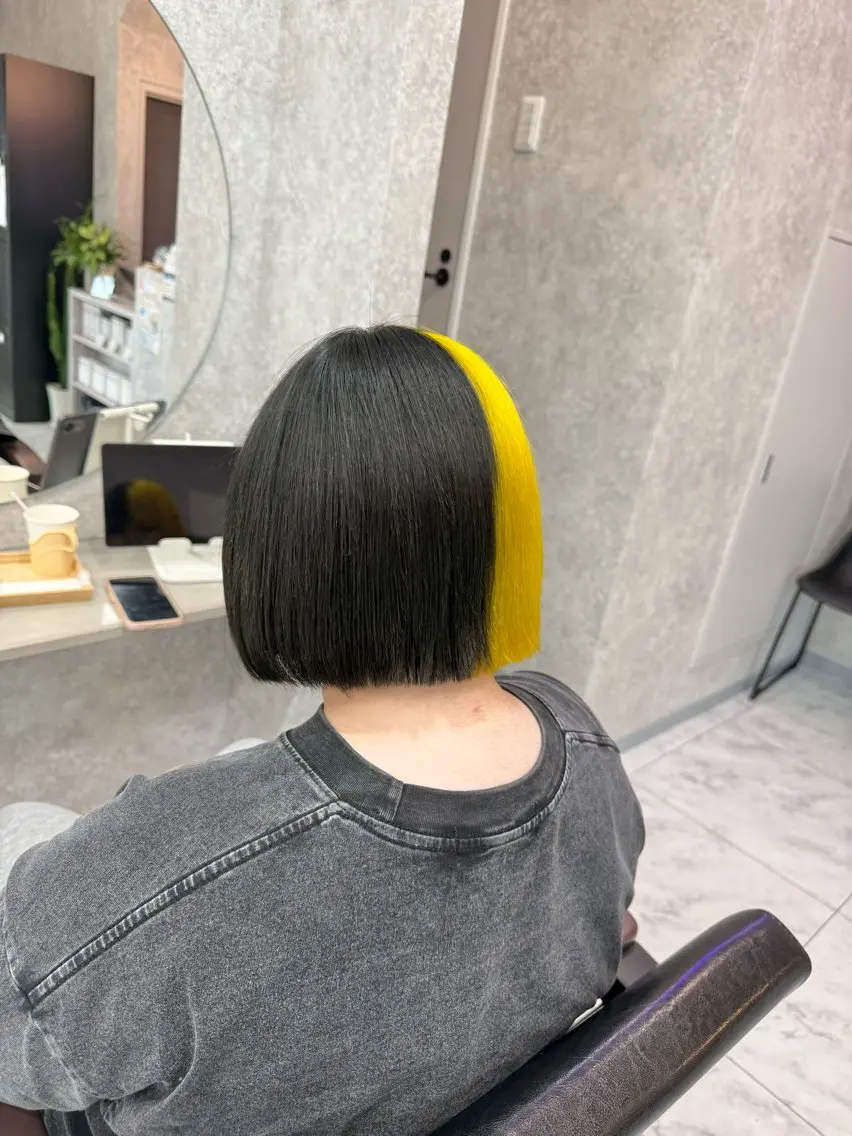 ショート カラー 🌺ハイトーン🌺 矢葺 なぎさ🌺🌺のヘアスタイル