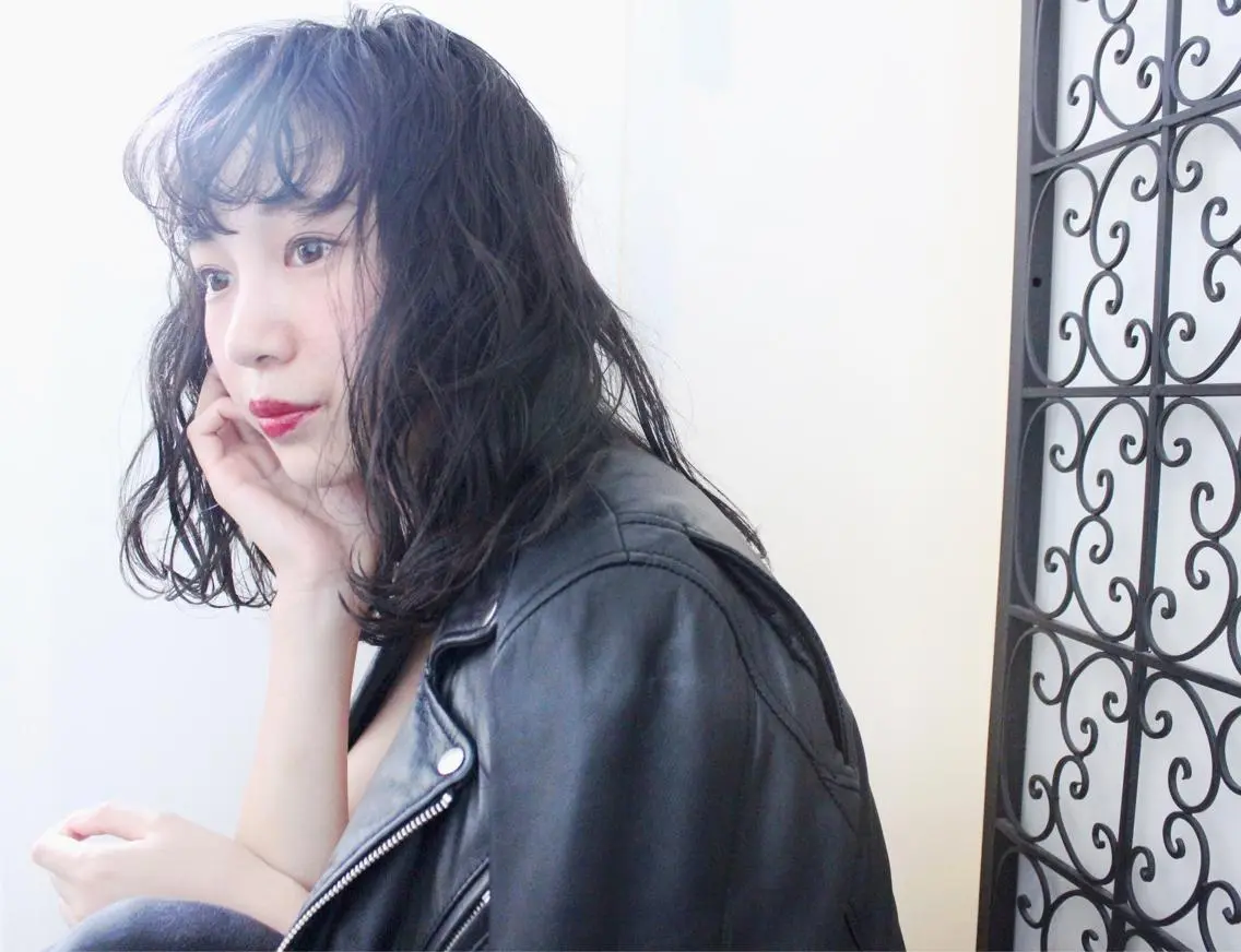 ミディアム カラー パーマ ooit 【オーイット】のヘアスタイル