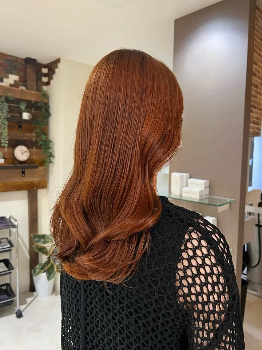 セミロング カラー オレンジ 髪質改善メニュー 長井 美佐子のヘアスタイル