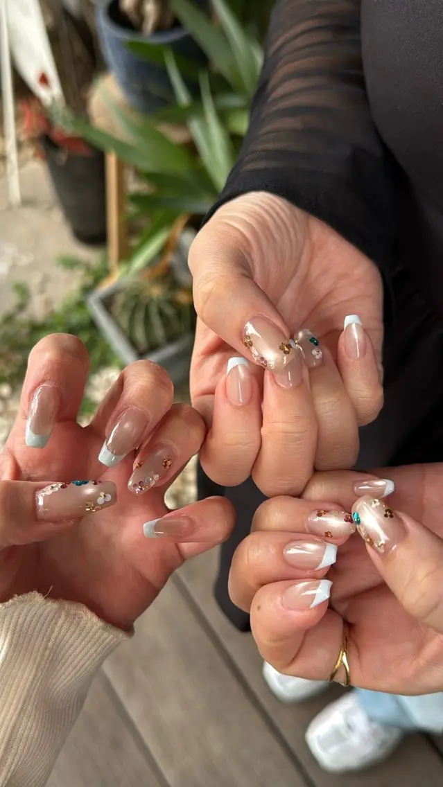 ネイル フラッシュネイル フラッシュマグ フットネイル フレンチネイル 韓国ネイル ハンドネイル SAKU nail 作島茜のネイルデザイン