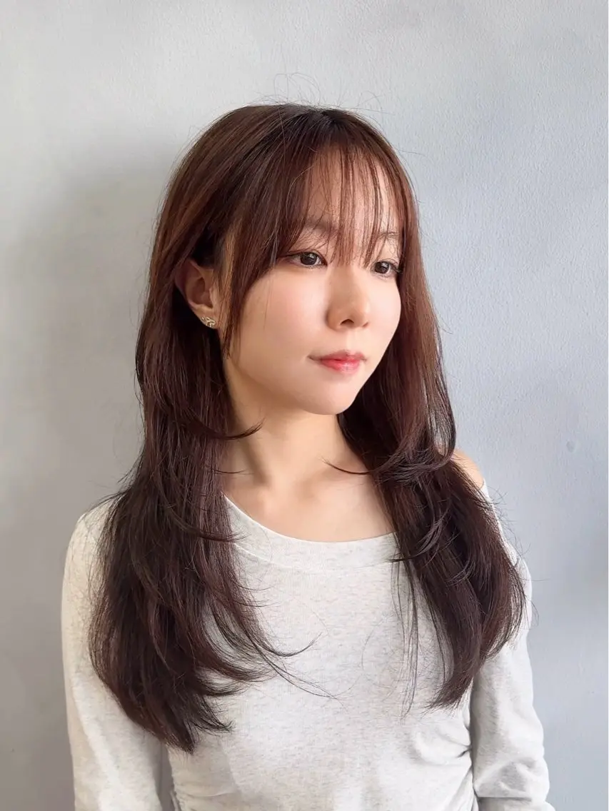 セミロング 顔まわりレイヤー ハッシュカット レイヤーカット 韓国STYLE 小久保のヘアスタイル