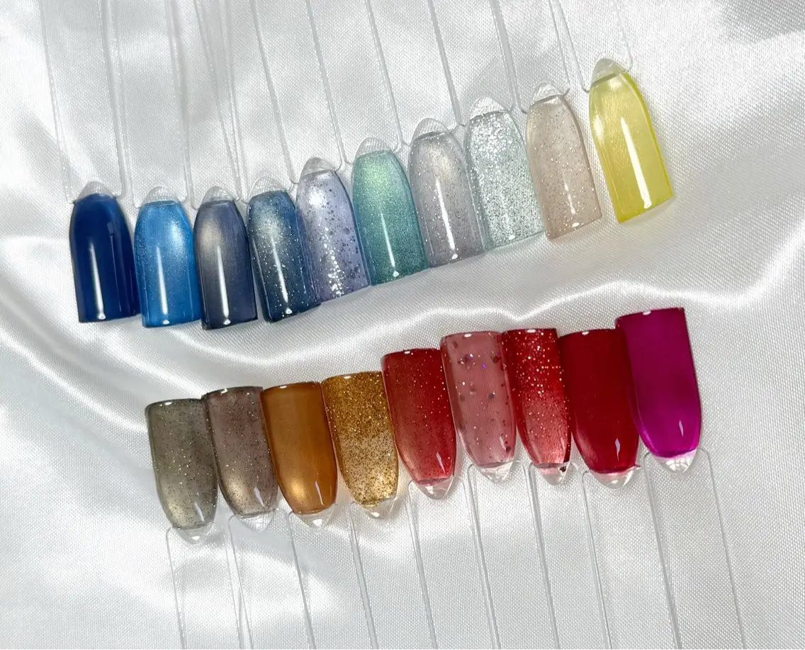 ネイル フラッシュネイル マグネットネイル Amule nailのネイルデザイン