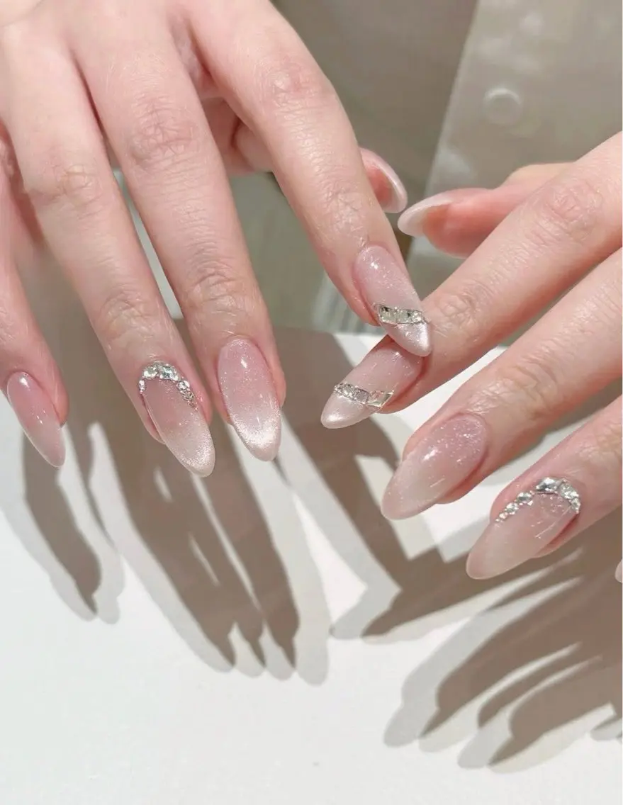 ネイル 韓国ネイル マグネットネイル 持ち込み ハンドネイル Dyo Nail_Royalのネイルデザイン