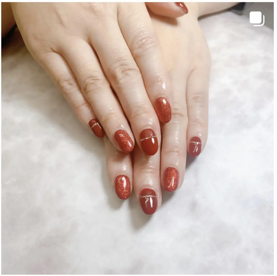 🤍.꒰ঌ2ヶ月以内の再来店໒꒱オフ込み定額デザインハンドネイル オフ代半額💅🏻5830円の写真
