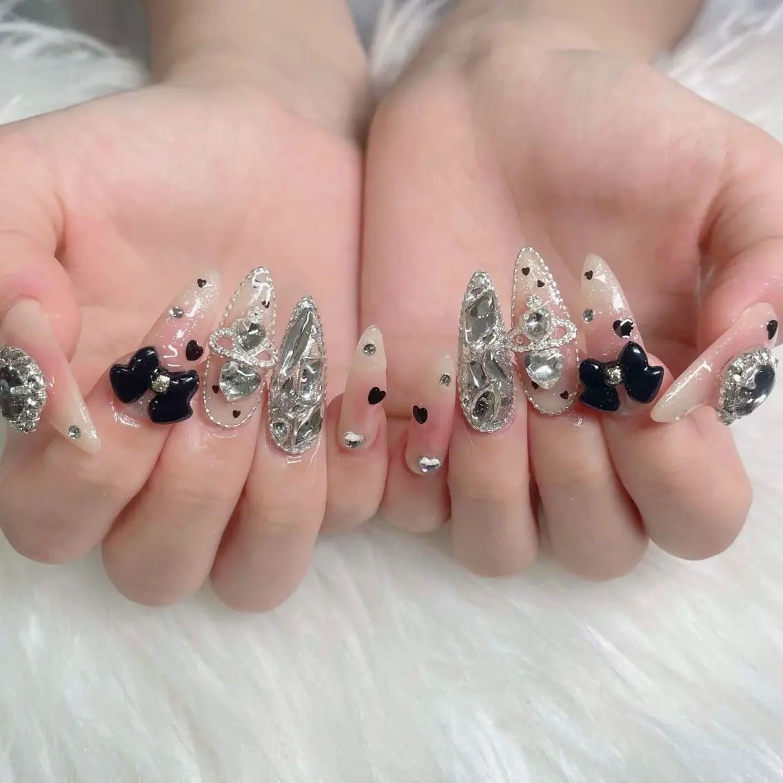 ネイル フットネイル フレンチネイル グラデーション 韓国ネイル ロングネイル ハンドネイル Hani Nail Salonのネイルデザイン