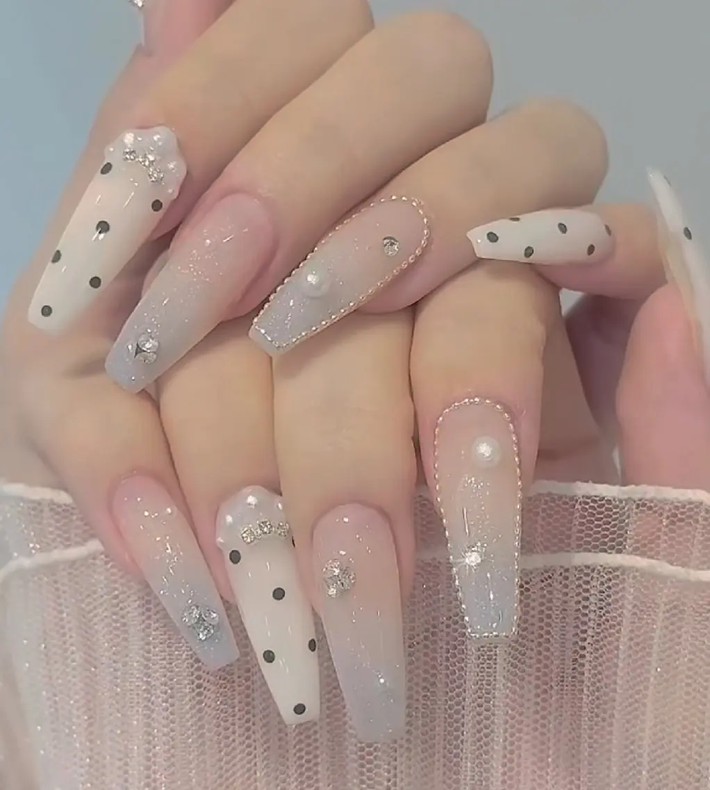 ネイル ハンドネイル スカルプ専門店 D-Beautyのネイルデザイン
