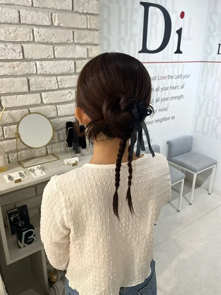 セミロング ヘアアレンジ りん/ 名古屋ヘアセットの眉毛・アイブロウイメージ