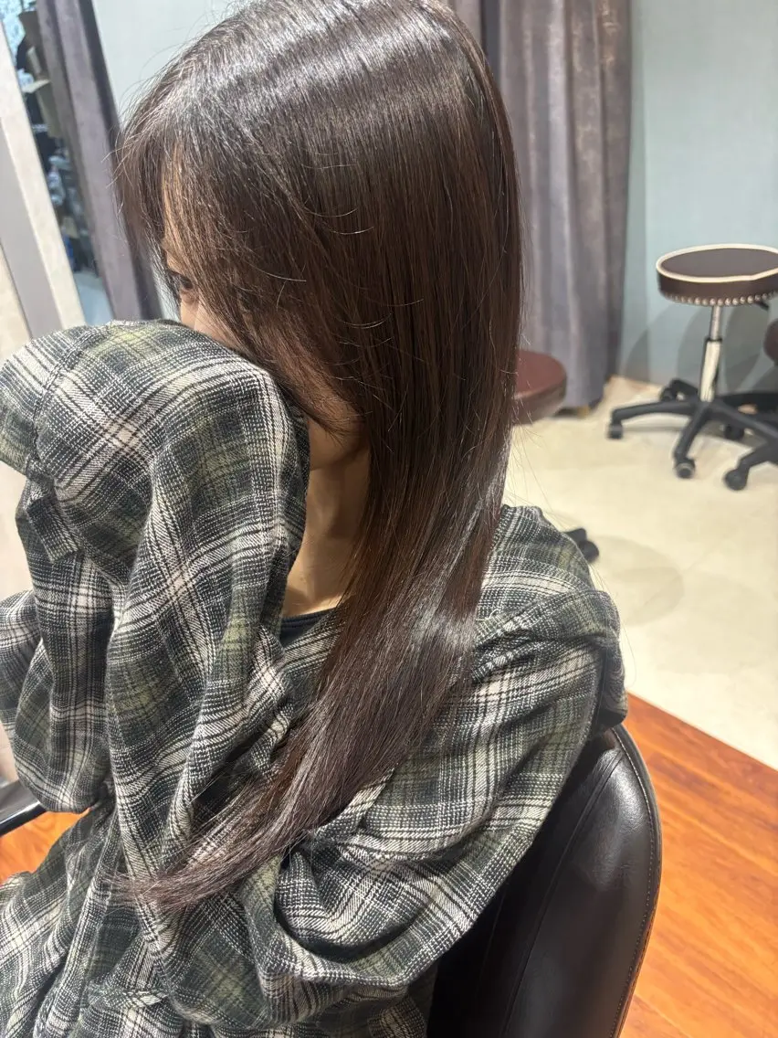 ロング レイヤーカット カット 縮毛矯正 トリートメント 大塚 隆太のヘアスタイル