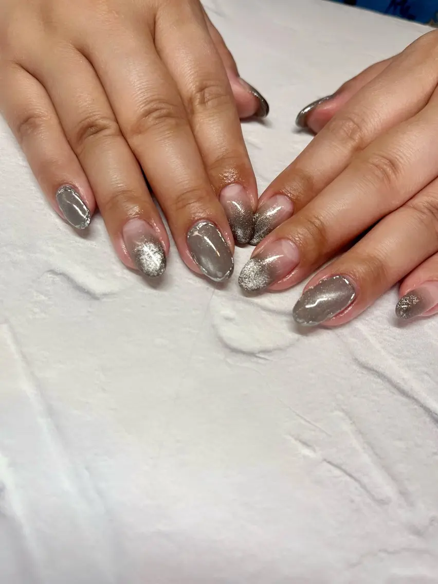 ネイル li___nail 31のネイルデザイン