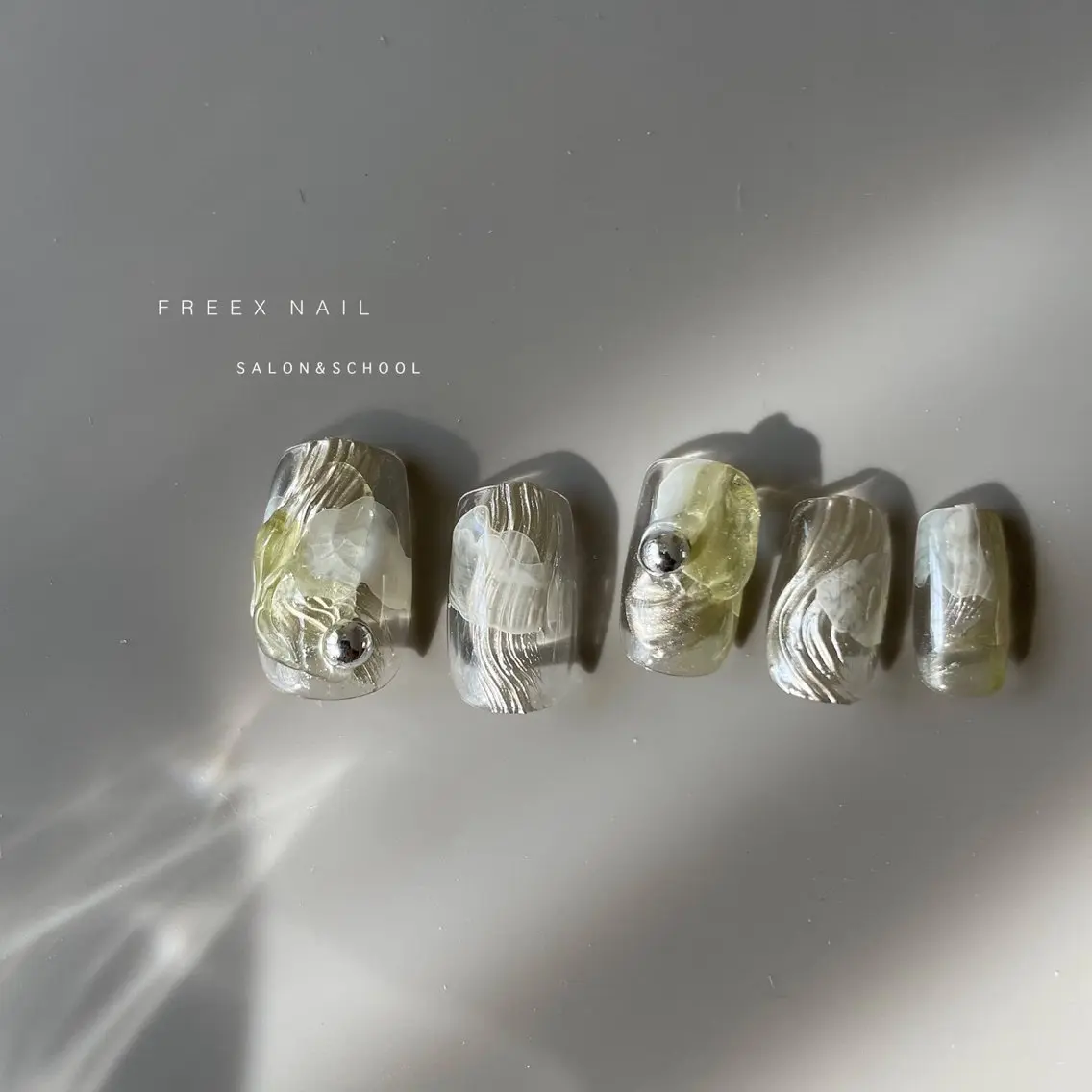 ネイル ニュアンスネイル ハンドネイル ハンドケア freex nail /ニュアンス/個性派のネイルデザイン