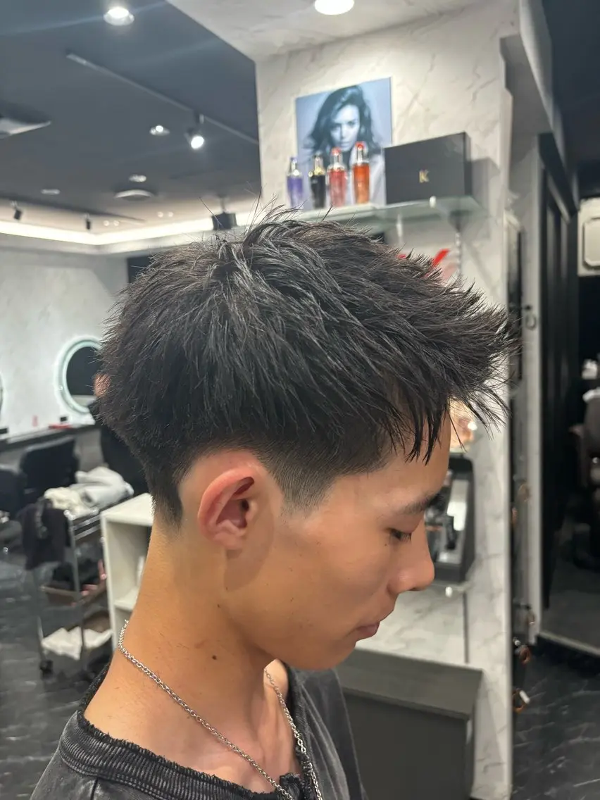 メンズ メンズパーマ スパイキーショート 刈り上げ Lohas Asatoのヘアスタイル