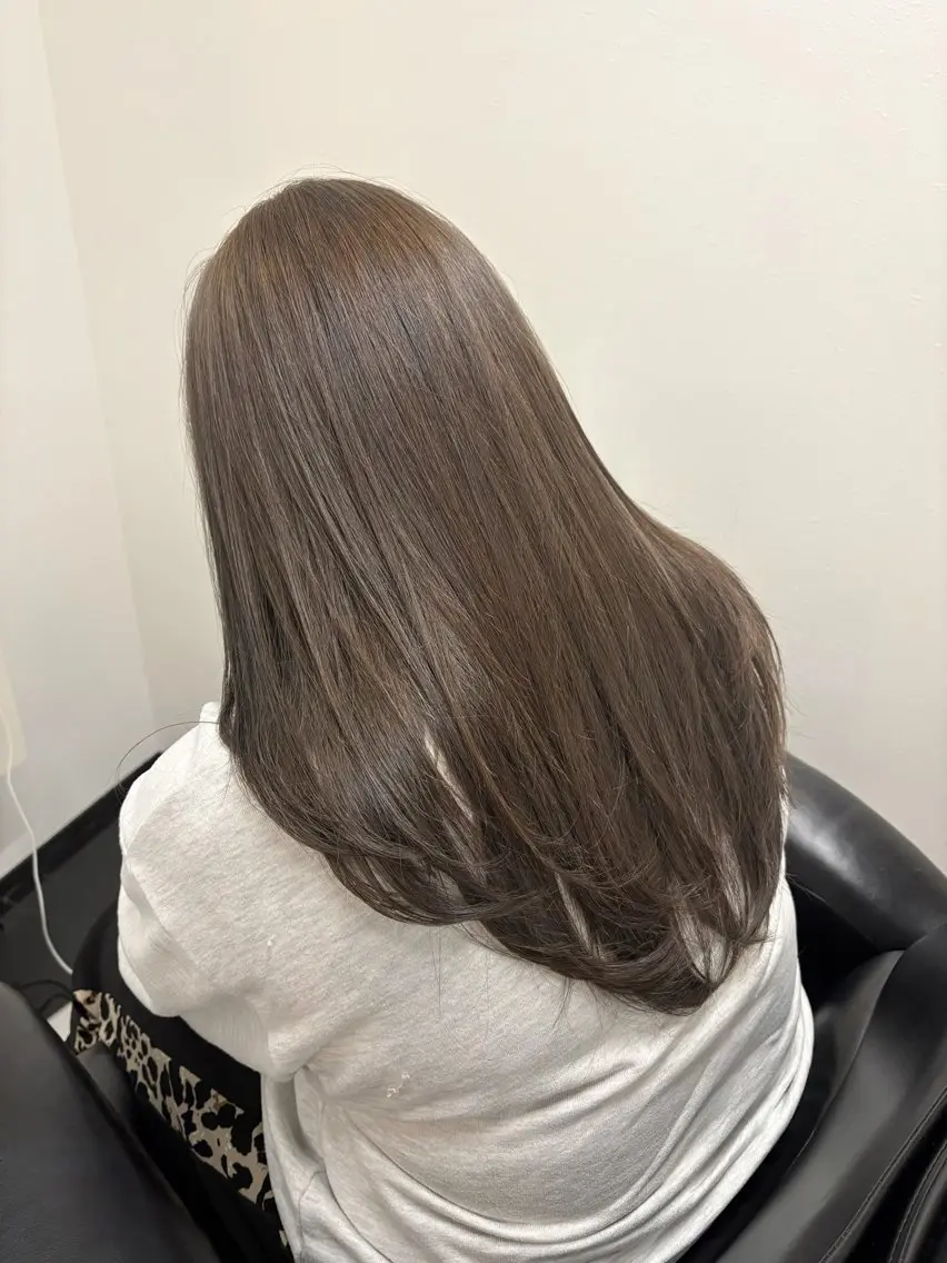 【平日限定1名様のみ】60%オフ！✨ブリーチなしWカラー×カット✨(透明感カラー/グレージュ/赤み消しカラー)の写真