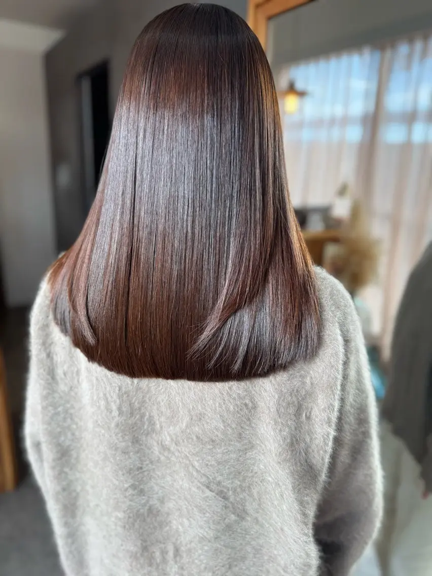 髪質改善ストレート「エナ艶」＋トリートメント＋ワンカラーの写真