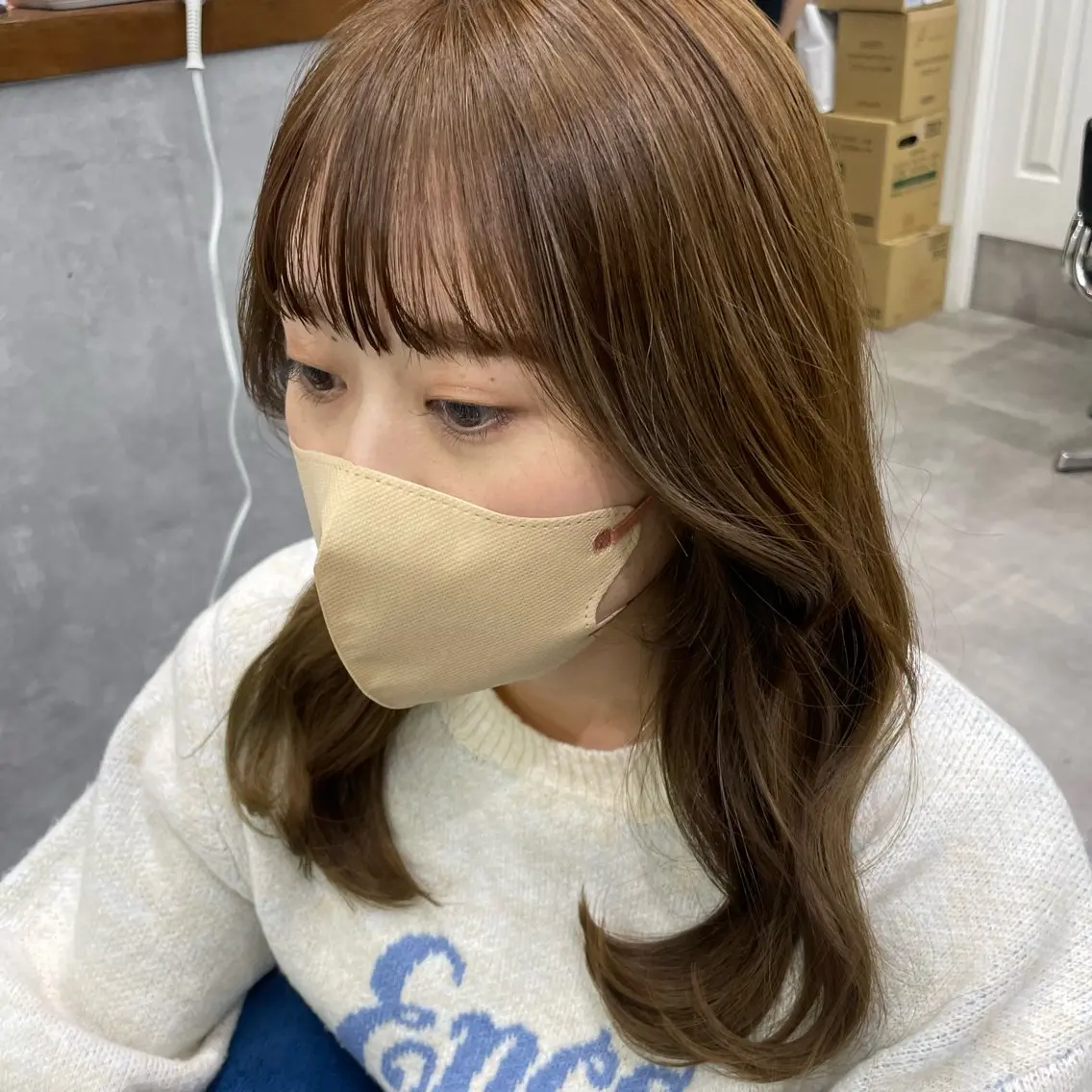 ミディアム カラー ベージュカラー ブリーチ ブリーチなしカラー オリーブベージュ 🍊新宿南口🍊 ERINAのヘアスタイル