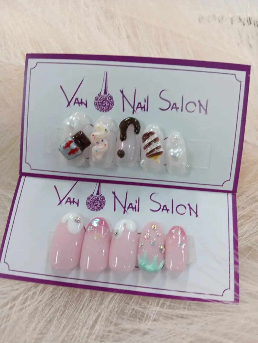 ネイル ハンドネイル VANNAIL 海老名店のネイルデザイン