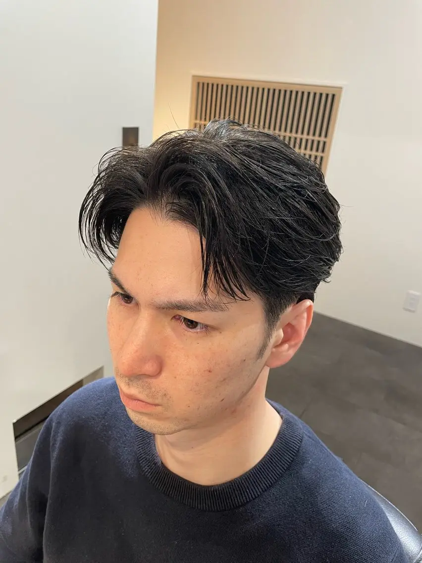 センターパートの写真