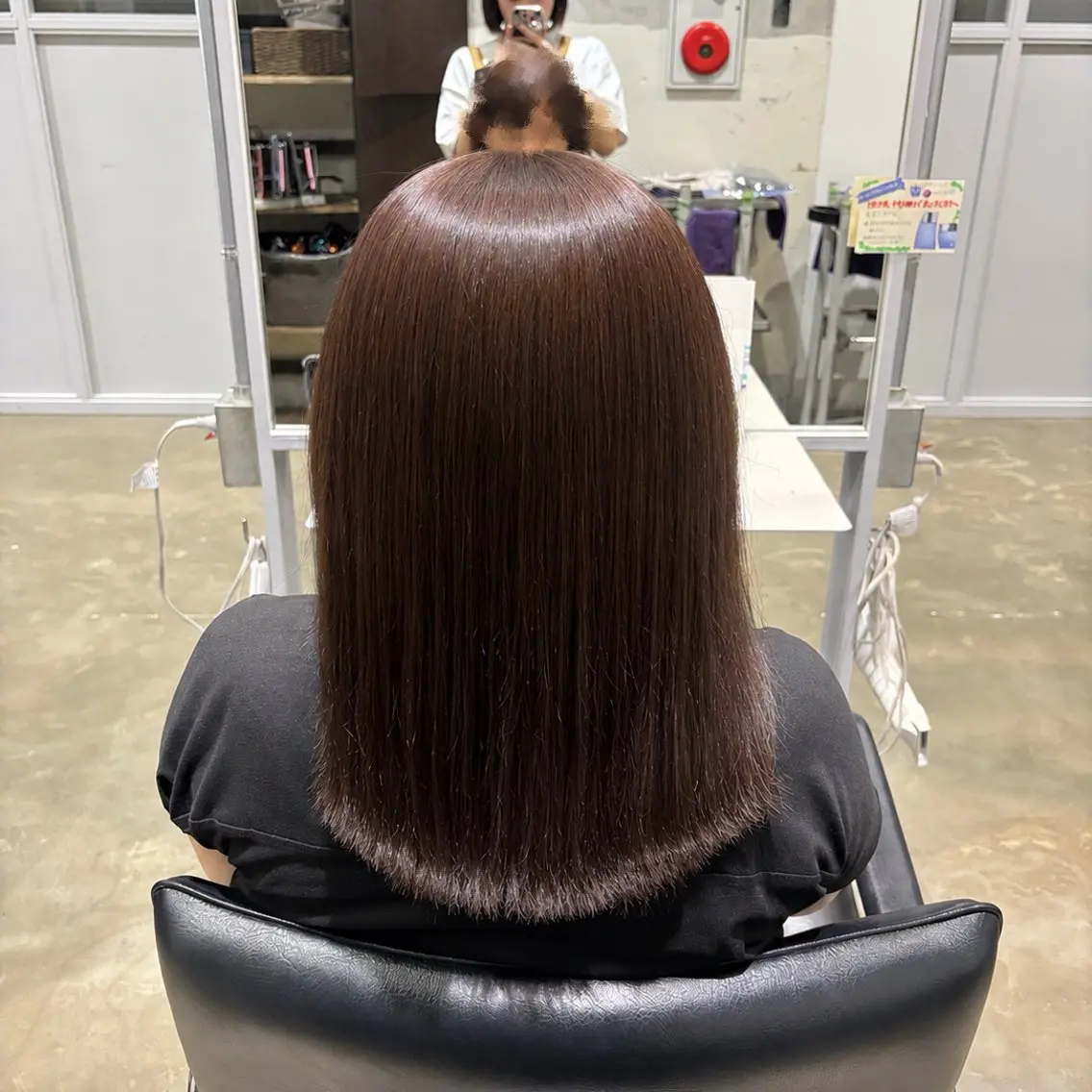 セミロング カラー ブラウンカラー ショコラブラウン ヘアカラー Helena あやかのマツエク・マツパデザイン