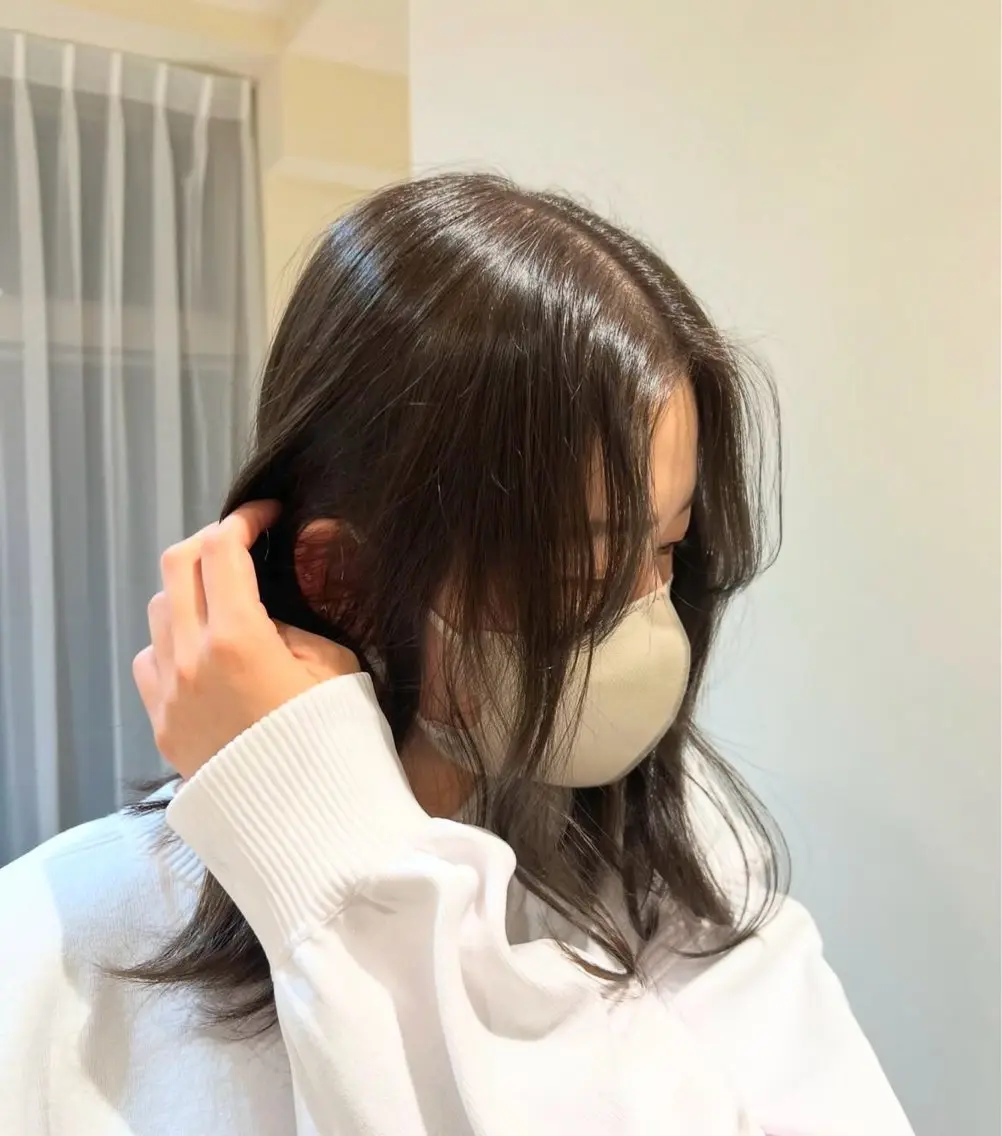 ミディアム カラー ベージュカラー オリーブベージュ 透明感カラー 🩷ྀིAYAKAのヘアスタイル