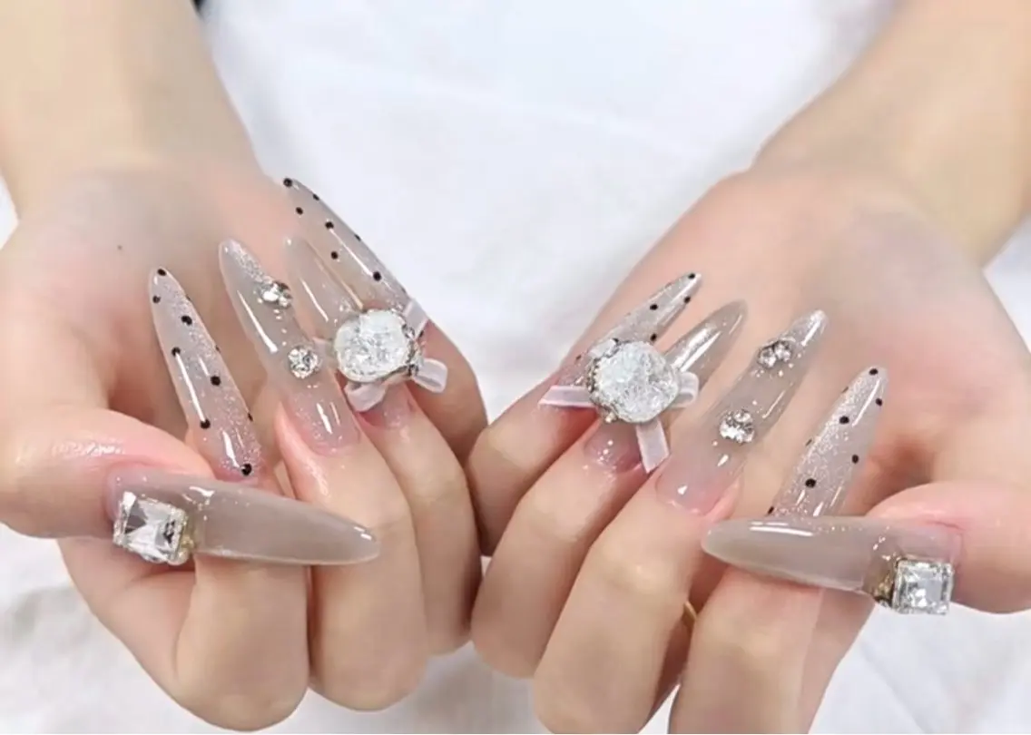ネイル ハンドネイル Luvia Ginzaのネイルデザイン